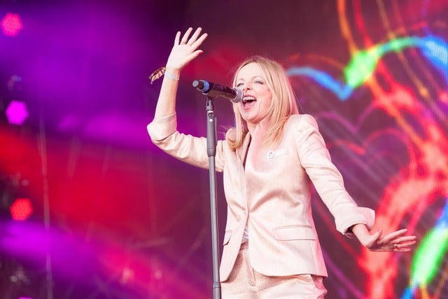 תמונה עבור Altered Images