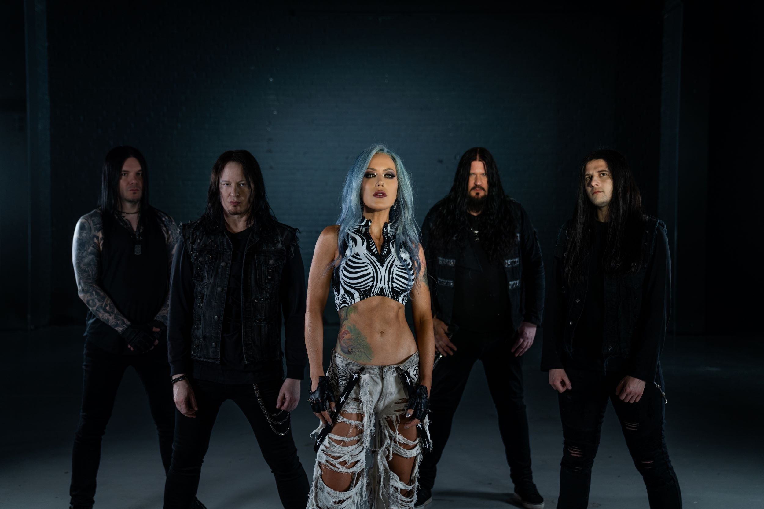 תמונה עבור Arch Enemy - Back To The Root Of All Evil Tour