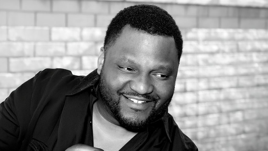 תמונה עבור Aries Spears Live