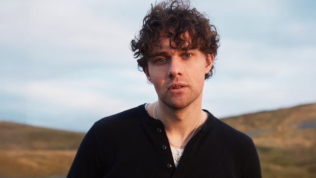 Изображение для Bertie Newman - All Of Me Changed Forever Tour