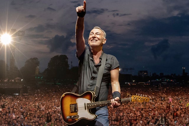 תמונה עבור Bruce Springsteen and The E Street Band 2024 World Tour - - BOXES