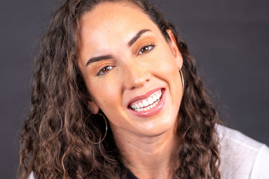 Picture for Caitlin Peluffo