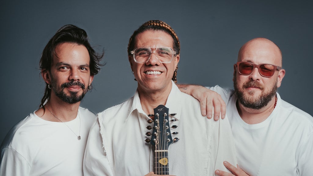 תמונה עבור Hamilton de Holanda Trio 