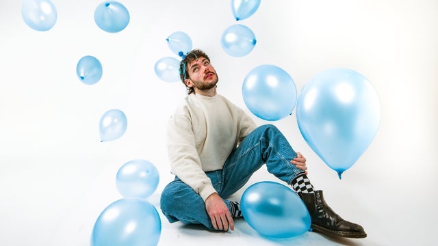 תמונה עבור James Marriott