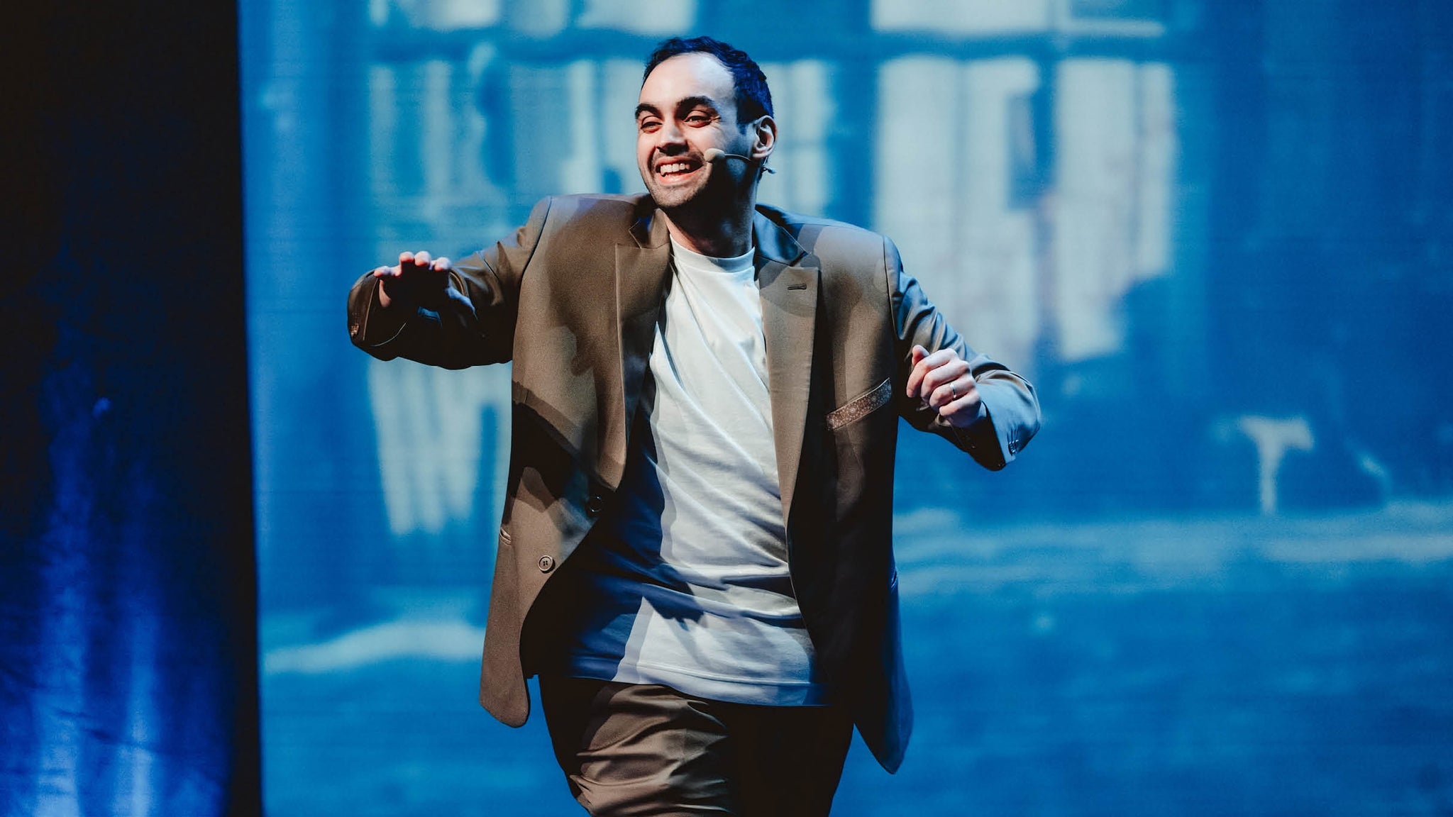 Изображение для Kamal Kharmach - Mag ik even? 2025