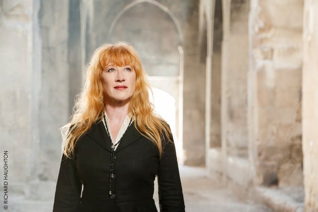 תמונה עבור Loreena McKennitt: The Mask and Mirror - 30th Anniversary Tour