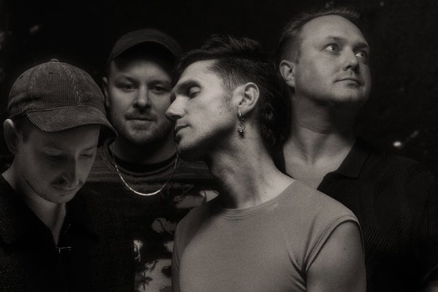 תמונה עבור Low Island - bird UK & EU Tour