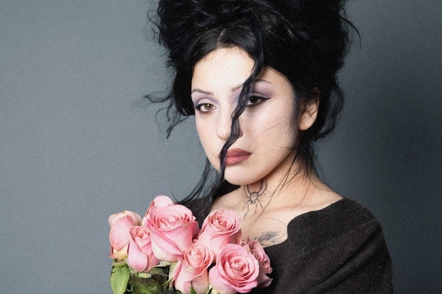 Picture for Mon Laferte - Autopoiética Tour 2024 | Paquetes VIP