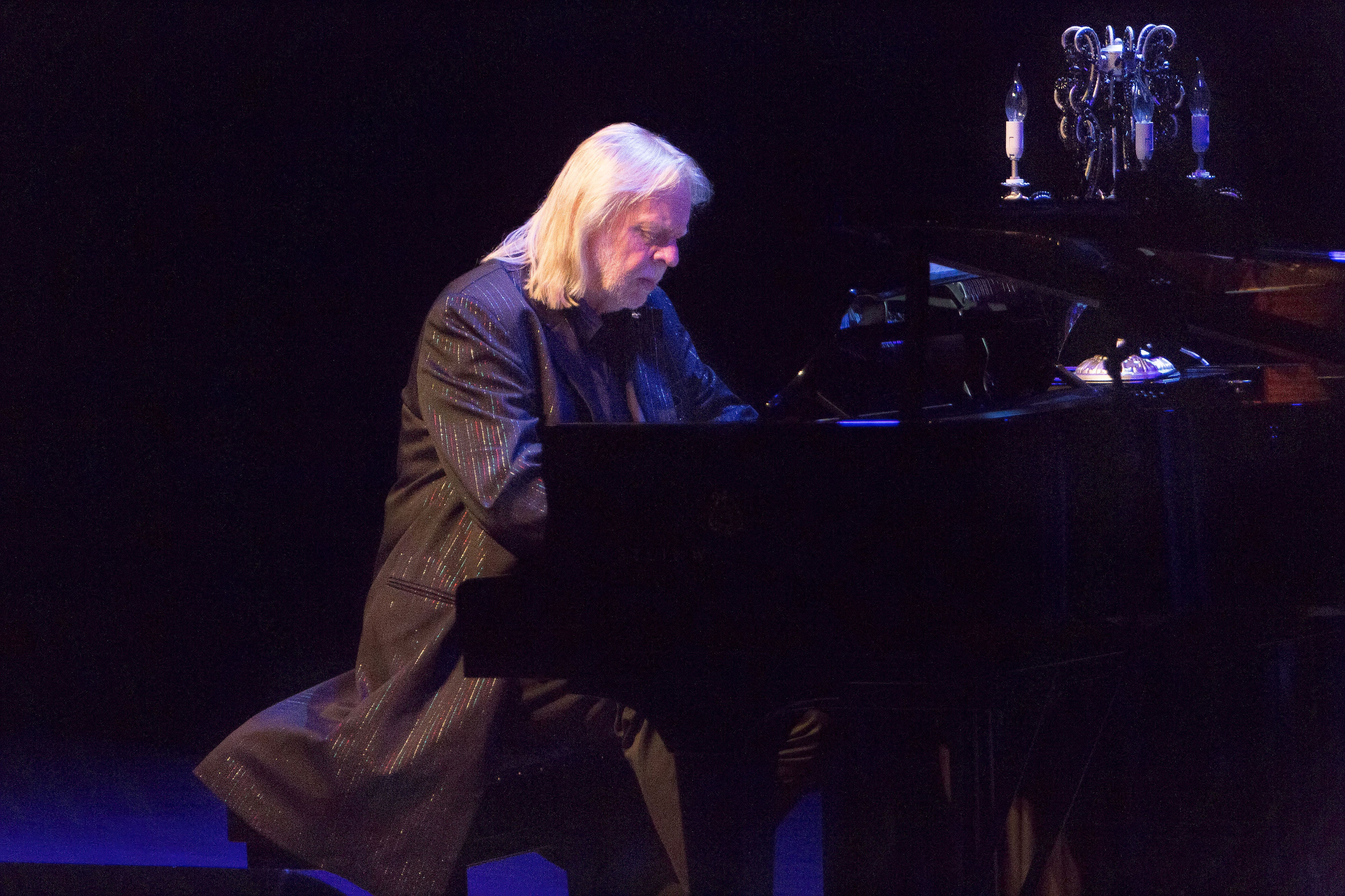 תמונה עבור Rick Wakeman - Six Wives + King Arthur