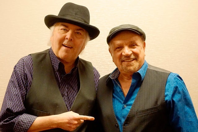 תמונה עבור The Rascals w/ Felix Cavaliere & Gene Cornish - Rockin??? the Holidays