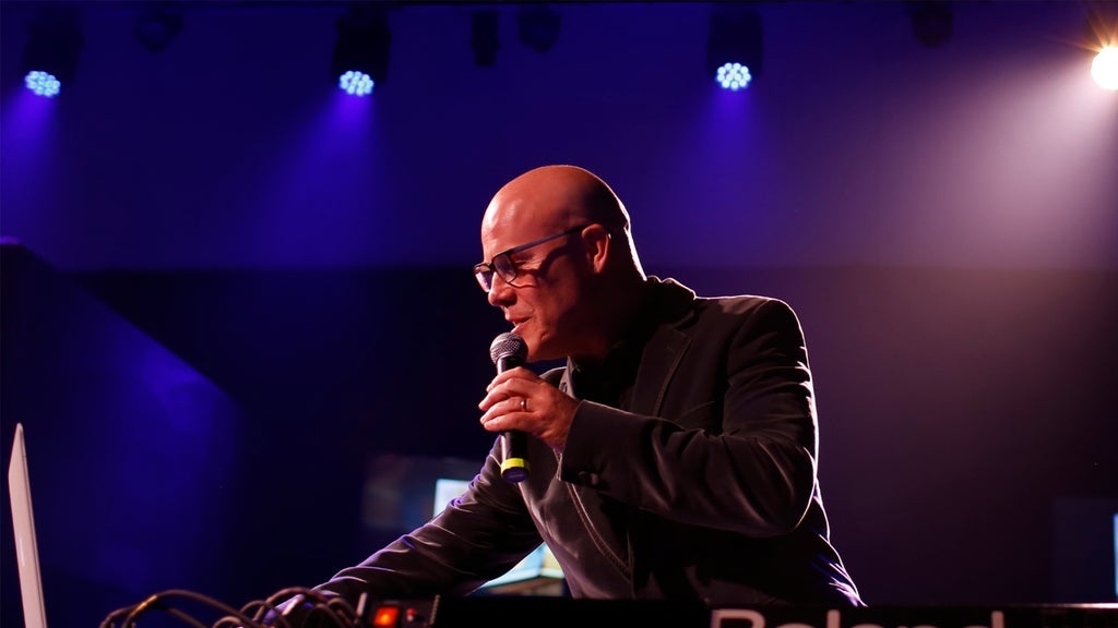 Picture for Thomas Dolby (21 and Over)