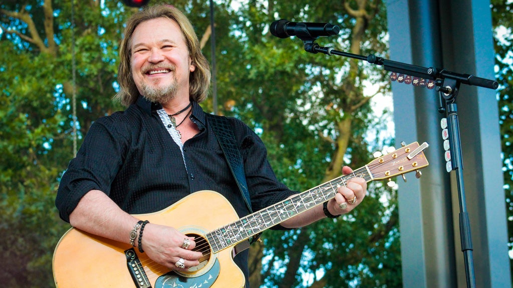 Picture for Travis Tritt