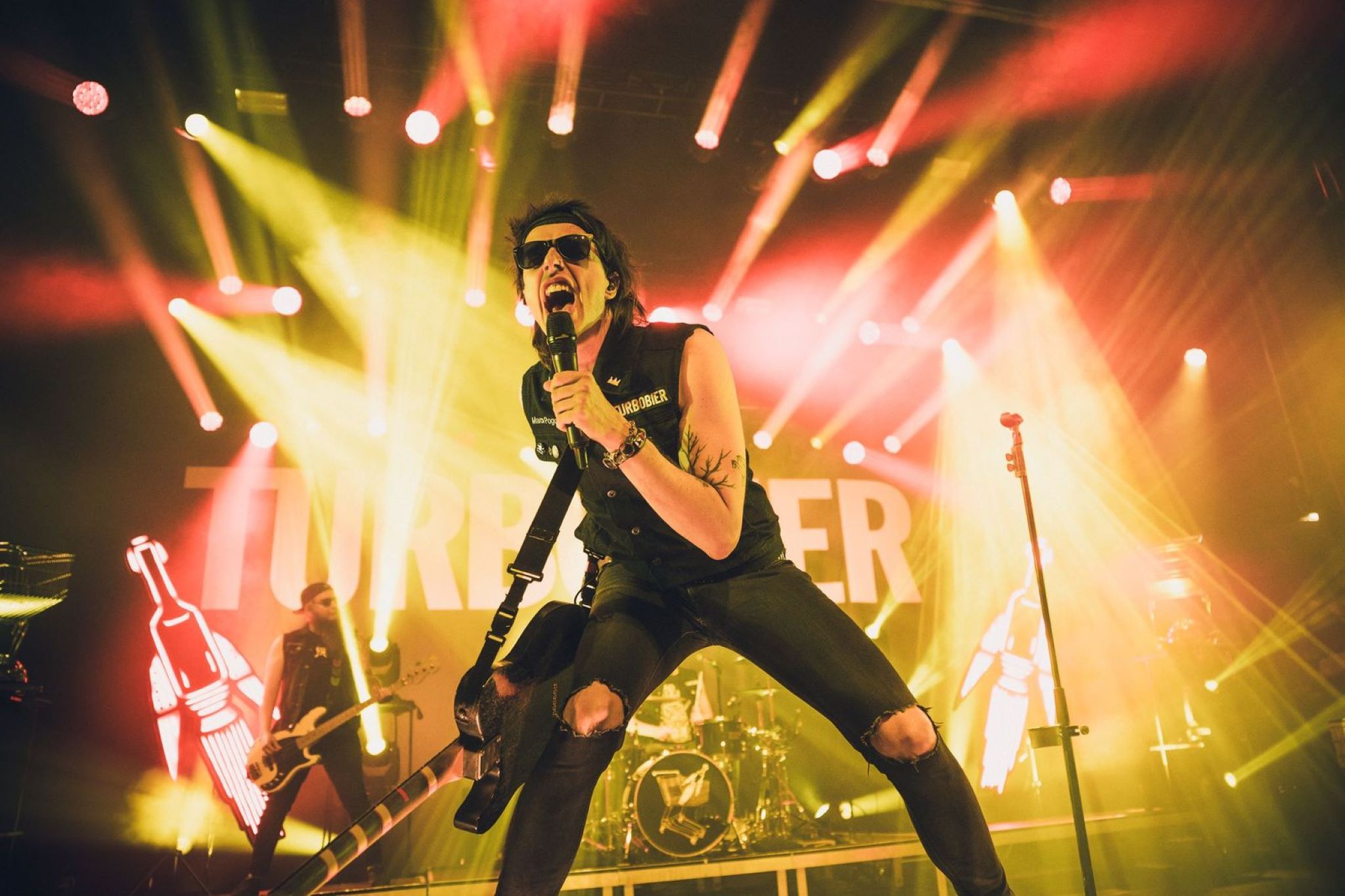 תמונה עבור TURBOBIER - "Das Leben is ein Oaschloch" Tour 2026