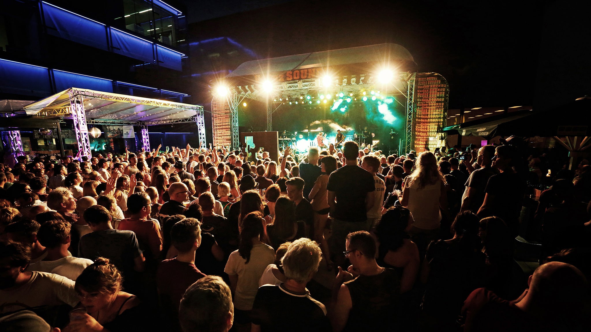 תמונה עבור VaduzSOUNDZ | Bluebones 40 (Jubiläumskonzert 40 Jahre)