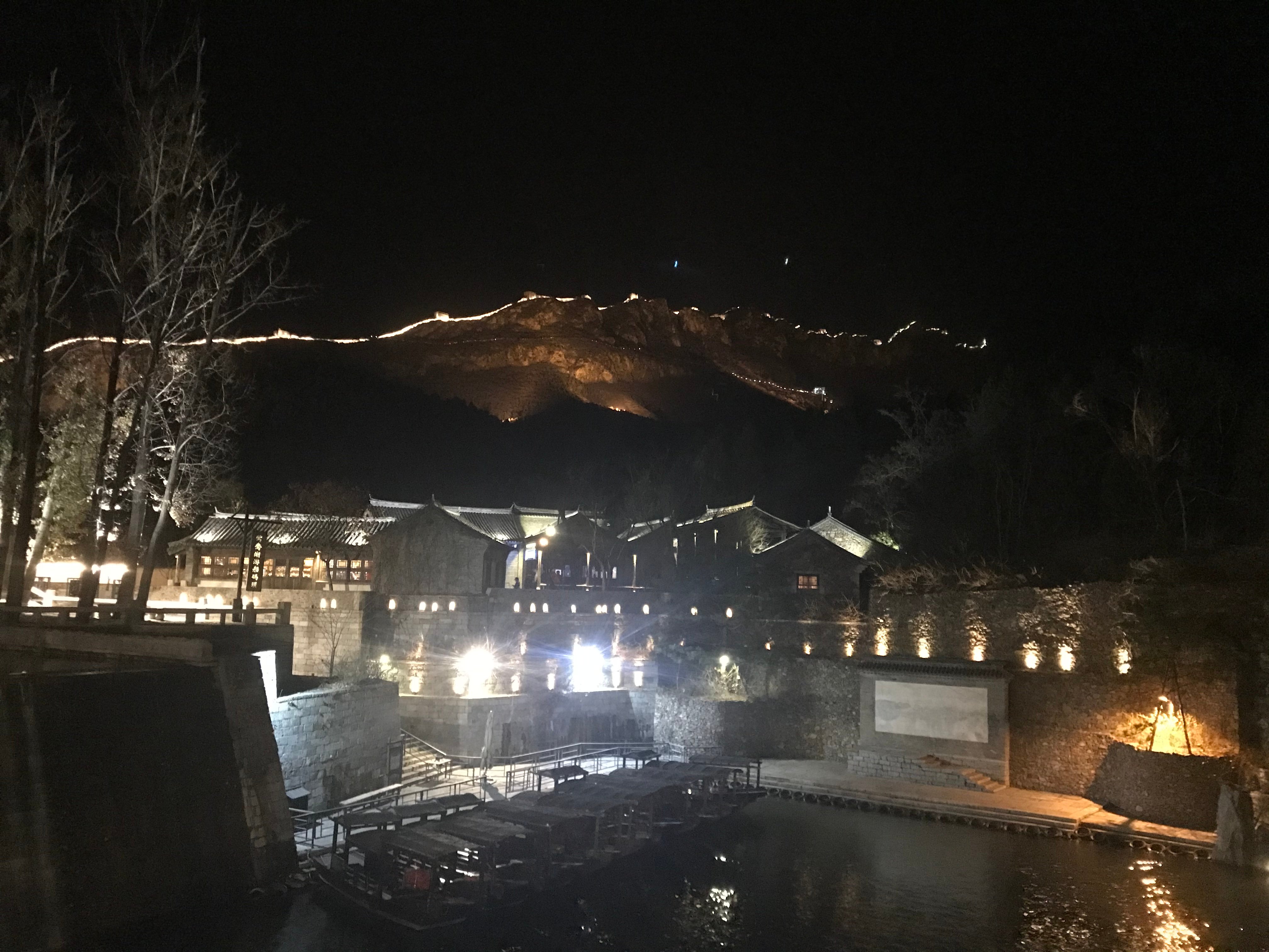 Водный городок Губэй (Gubei Water Town)