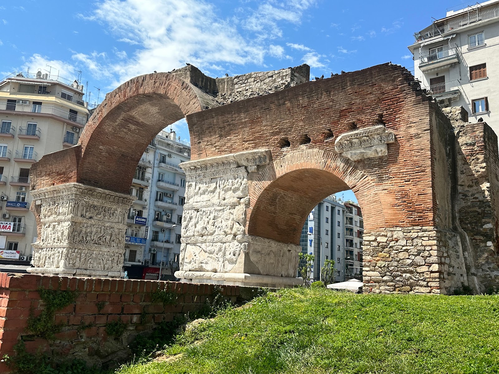 Арка Галерия