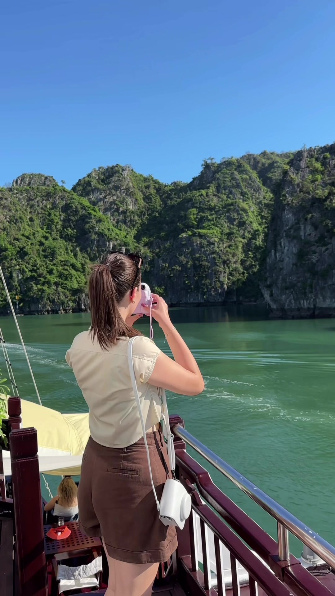Bai Tu Long Bay