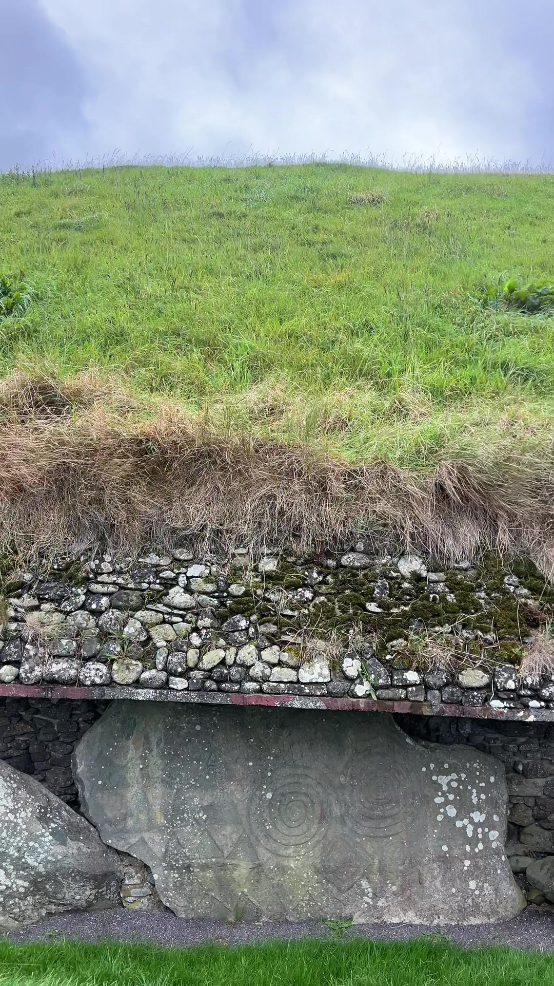 Brú na Bóinne (Newgrange)