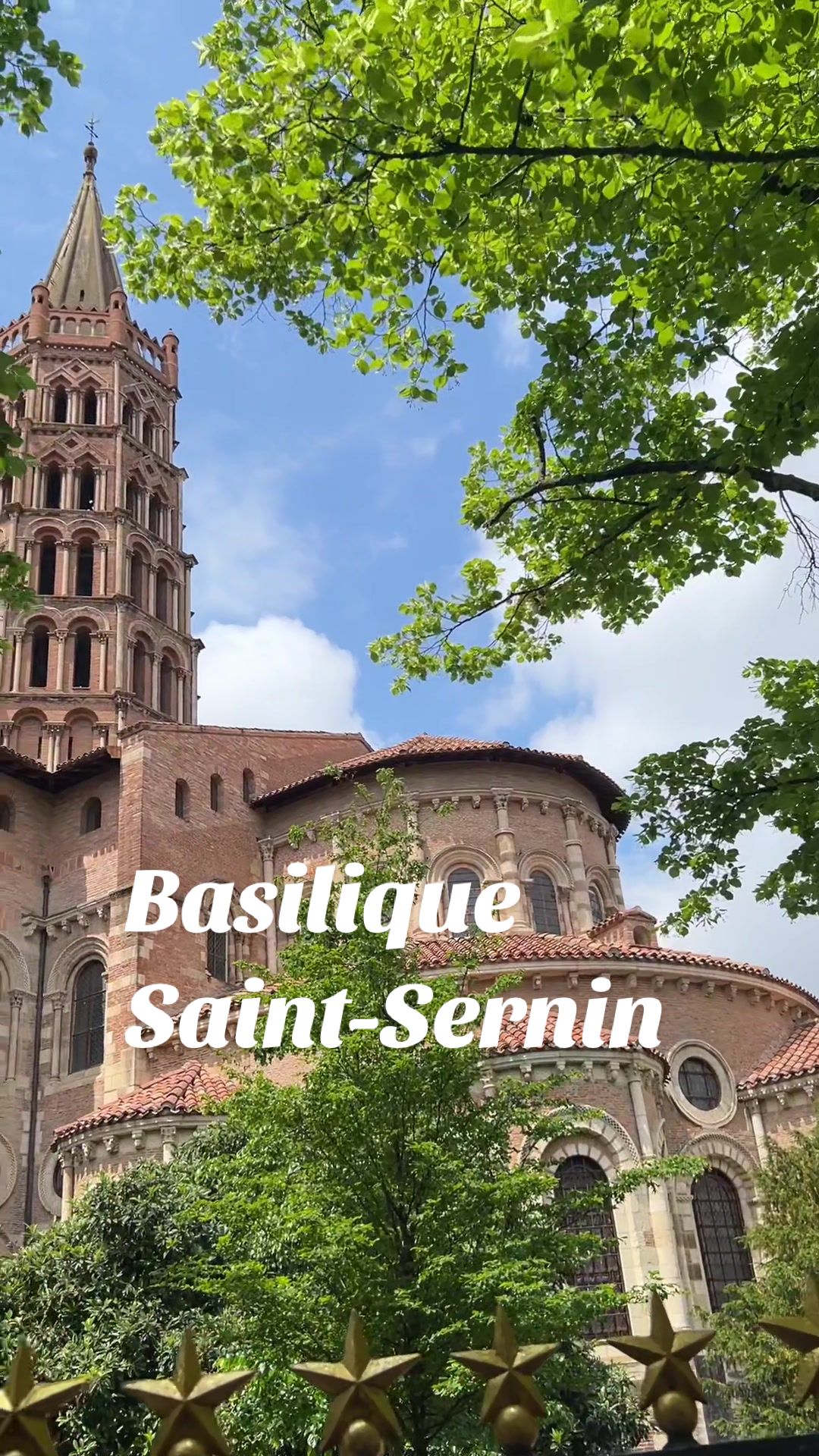 בזיליקת סן סרנן (Basilique Saint-Sernin)