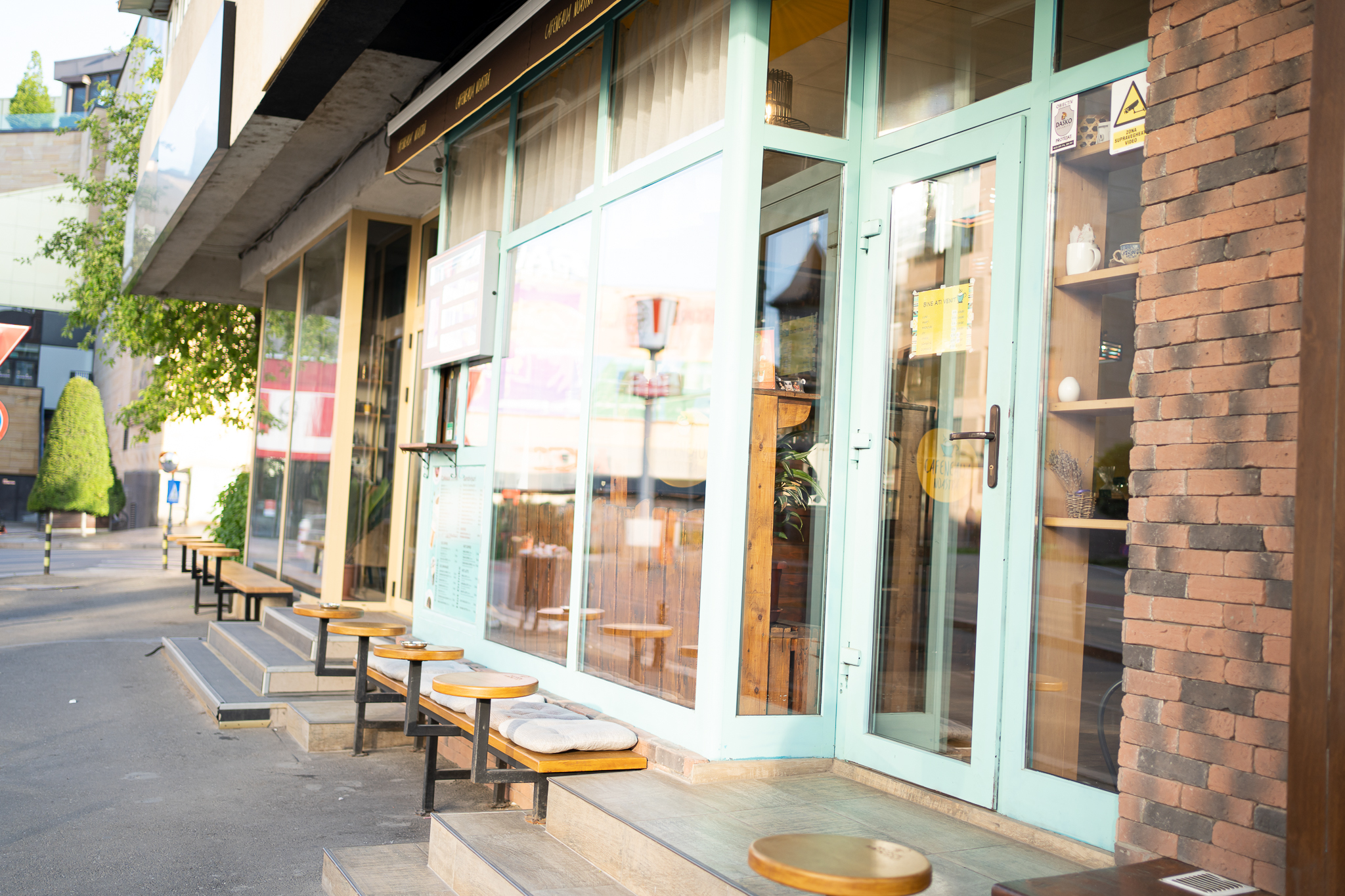 תמונה עבור Café Viena Iași