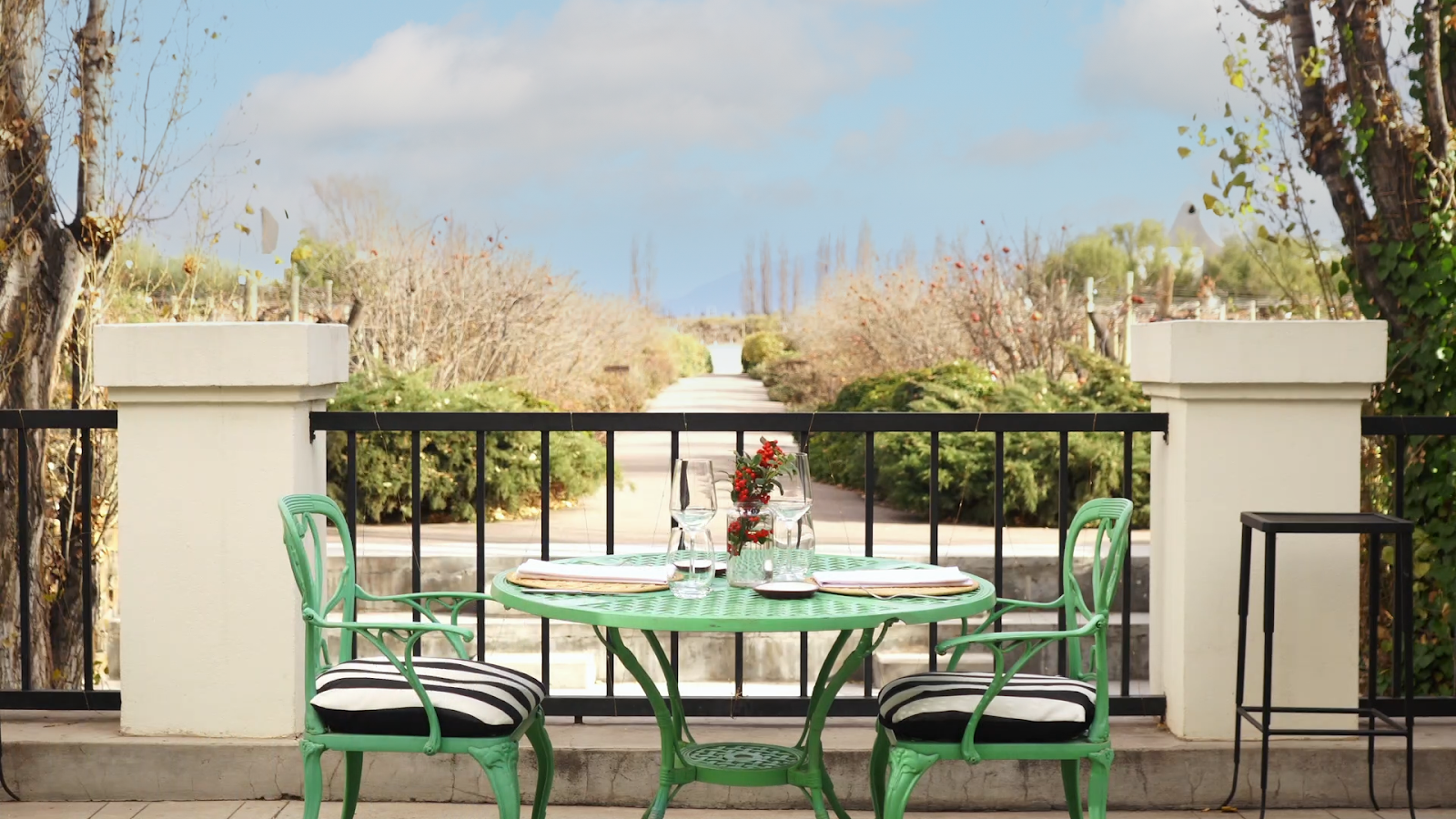 תמונה עבור Cavas Wine Lodge