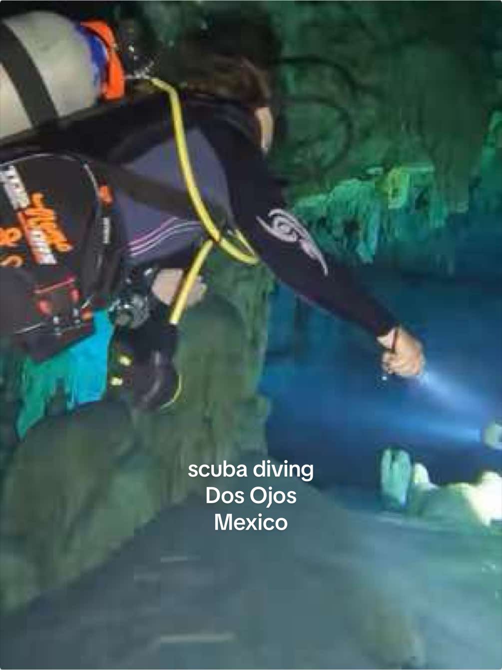Cenote Dos Ojos