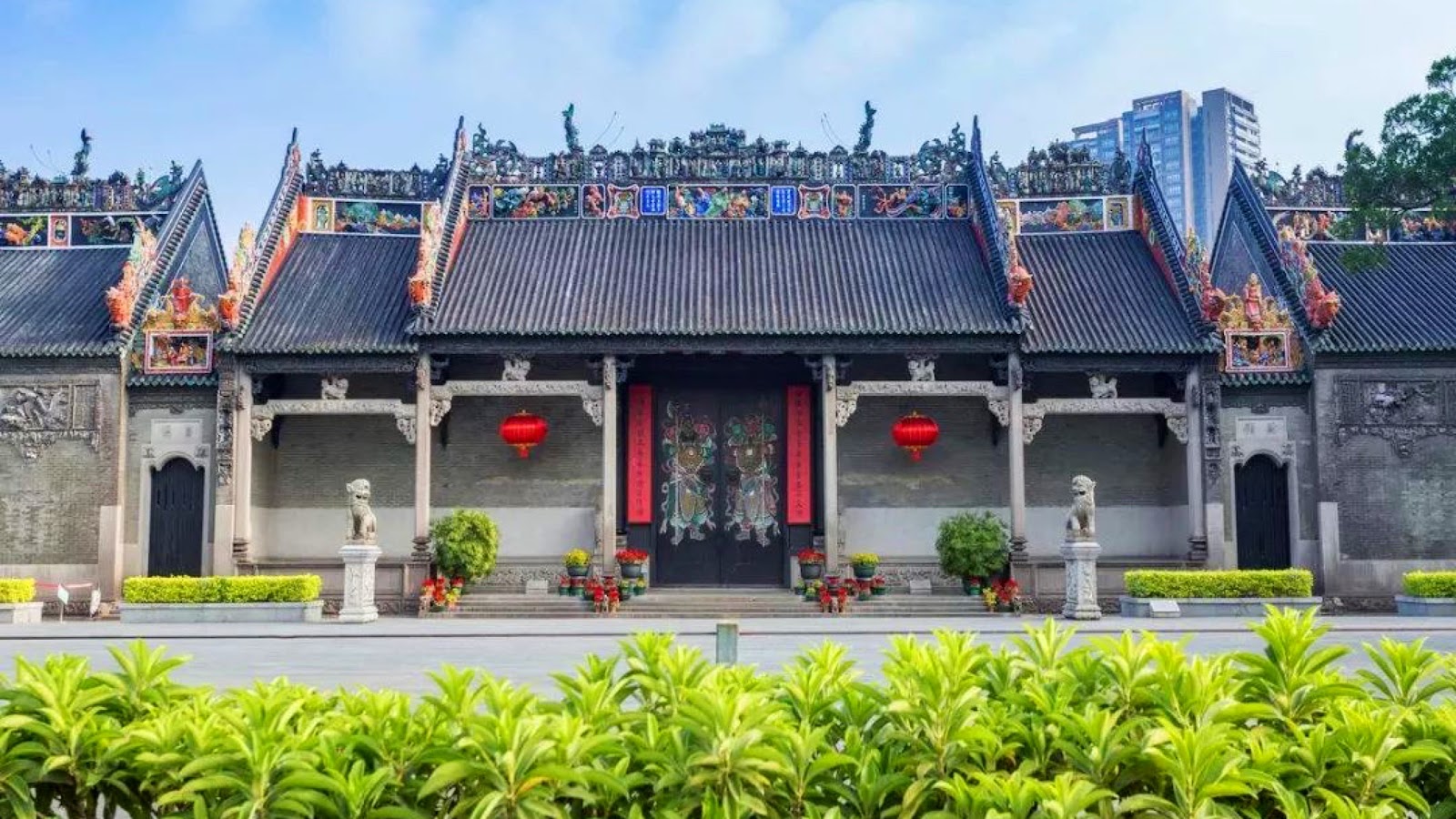Chen Clan Ancestral Hall / Chen Clan Academy (Гуанчжоу)