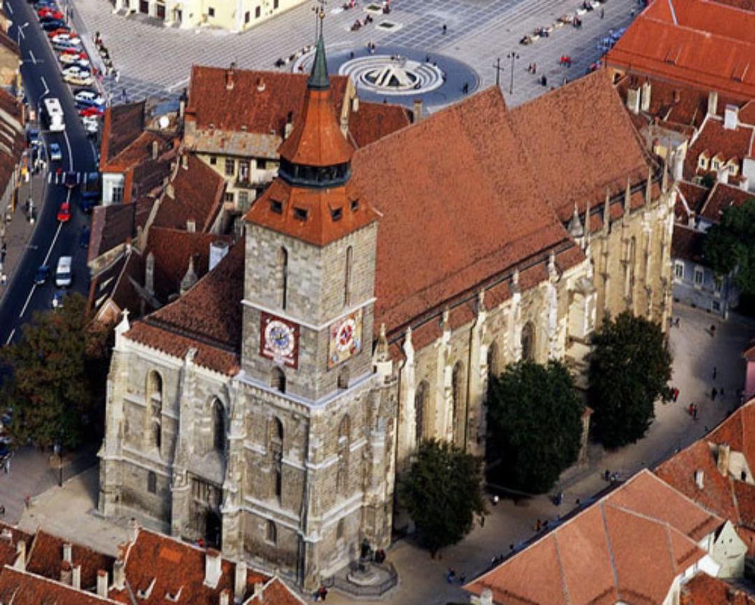 Чёрная церковь (Biserica Neagră)