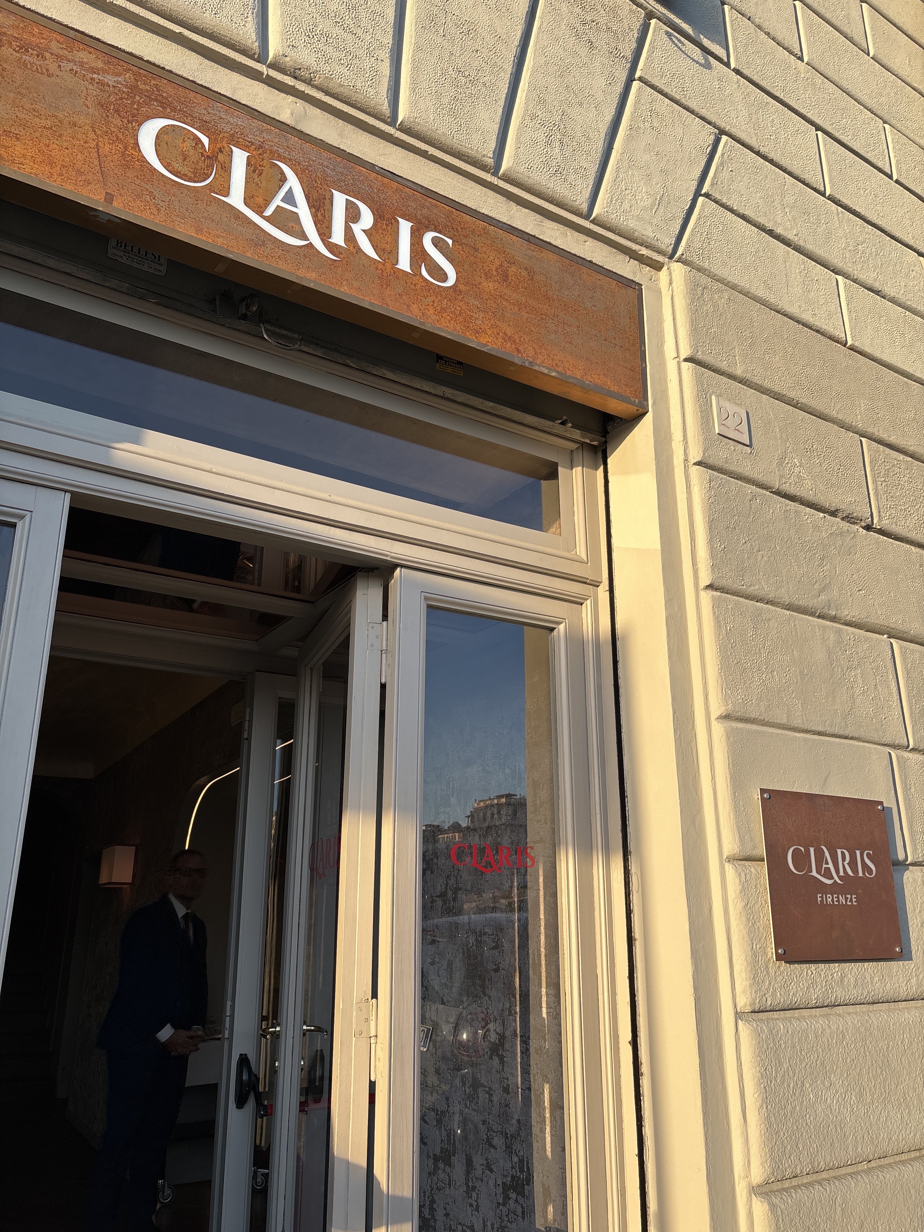תמונה עבור Claris