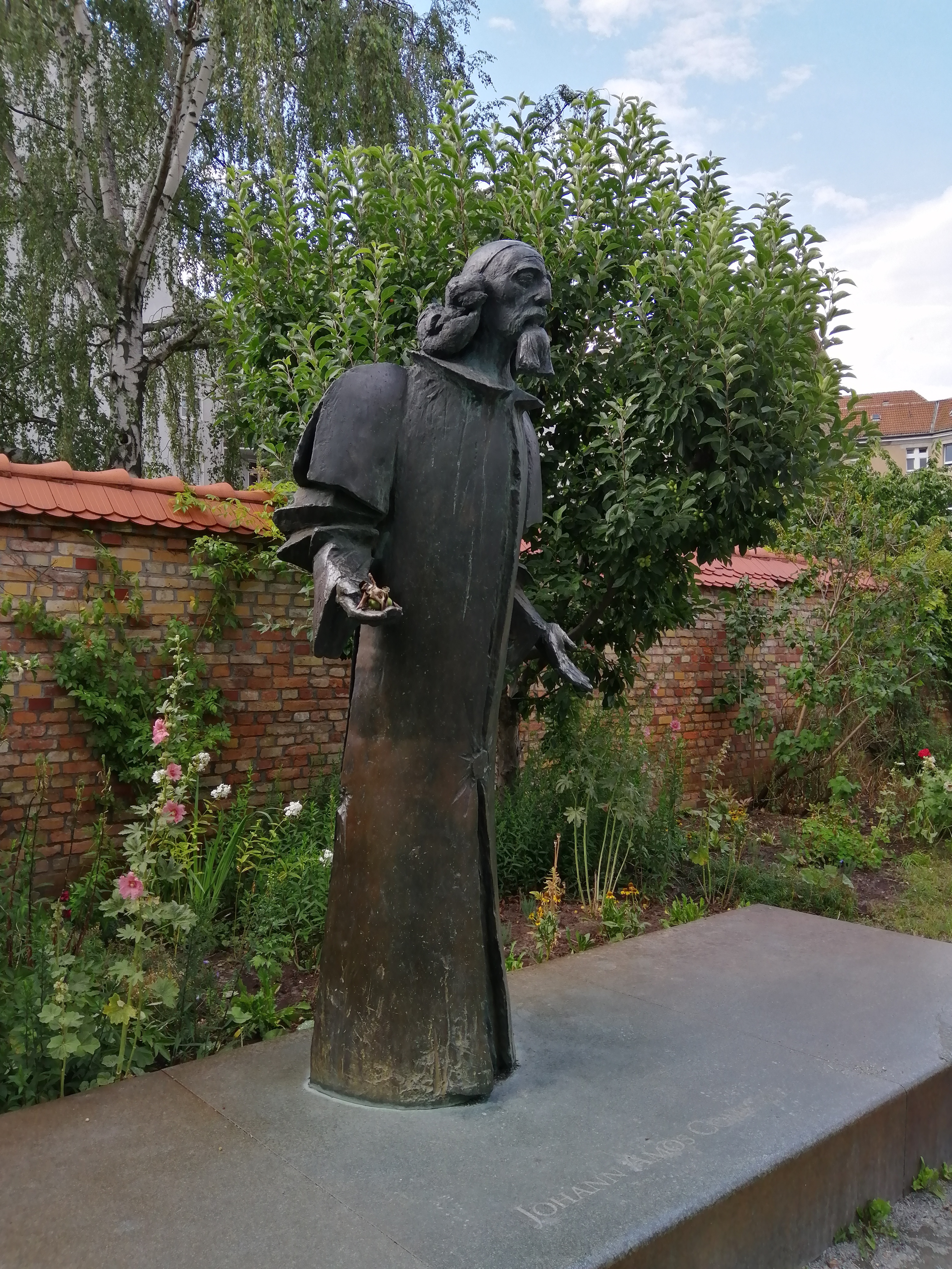 Comenius Gardens