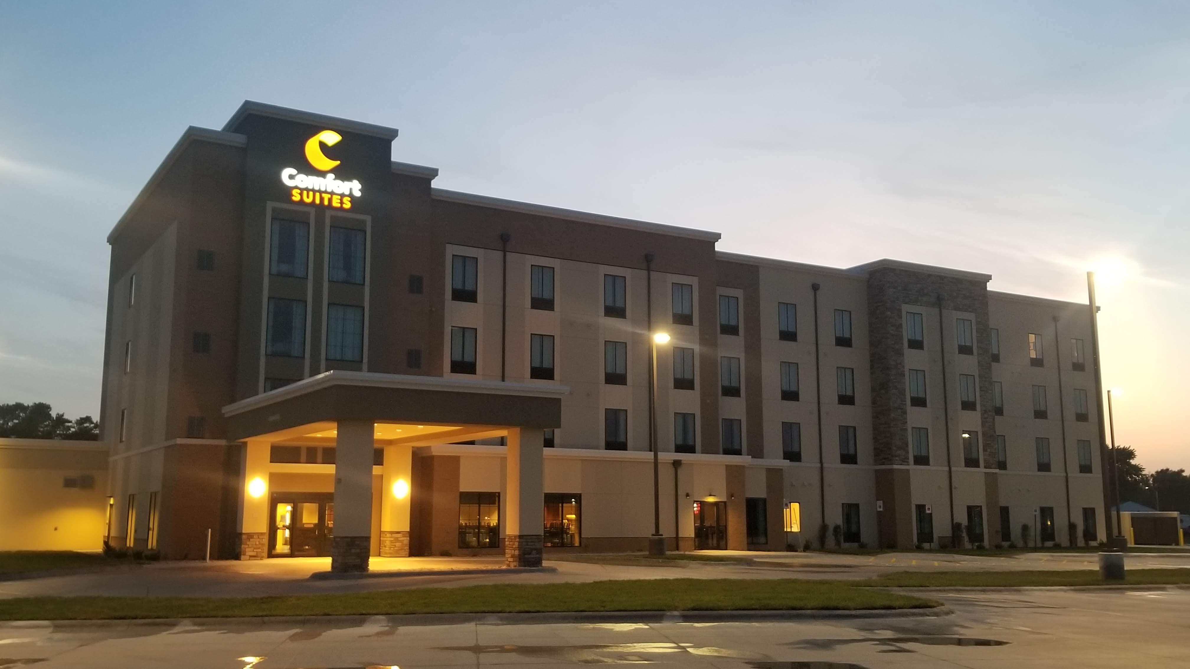 Picture for Comfort Suites Grand Island