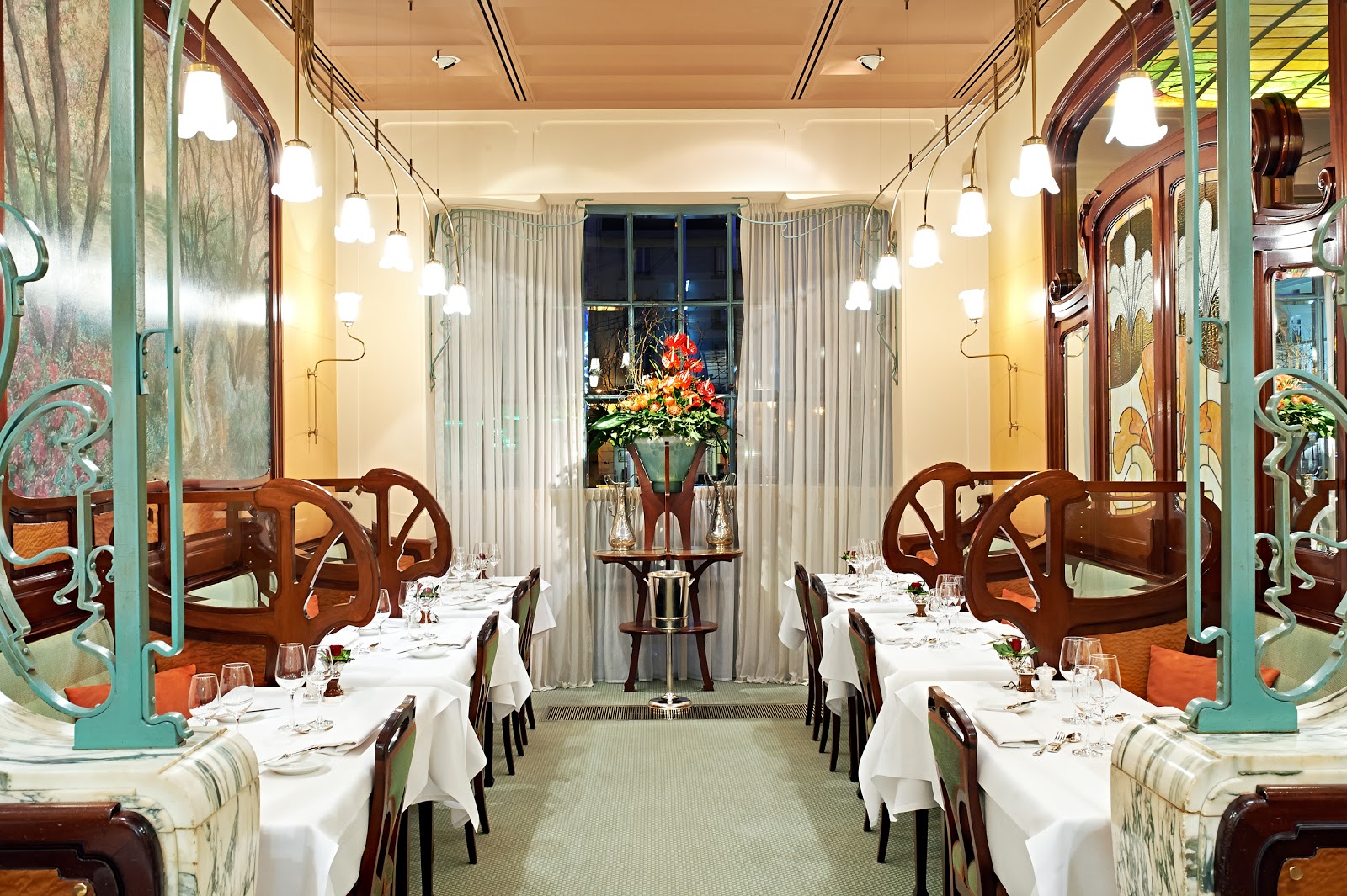 תמונה עבור Restaurant Comme Chez Soi