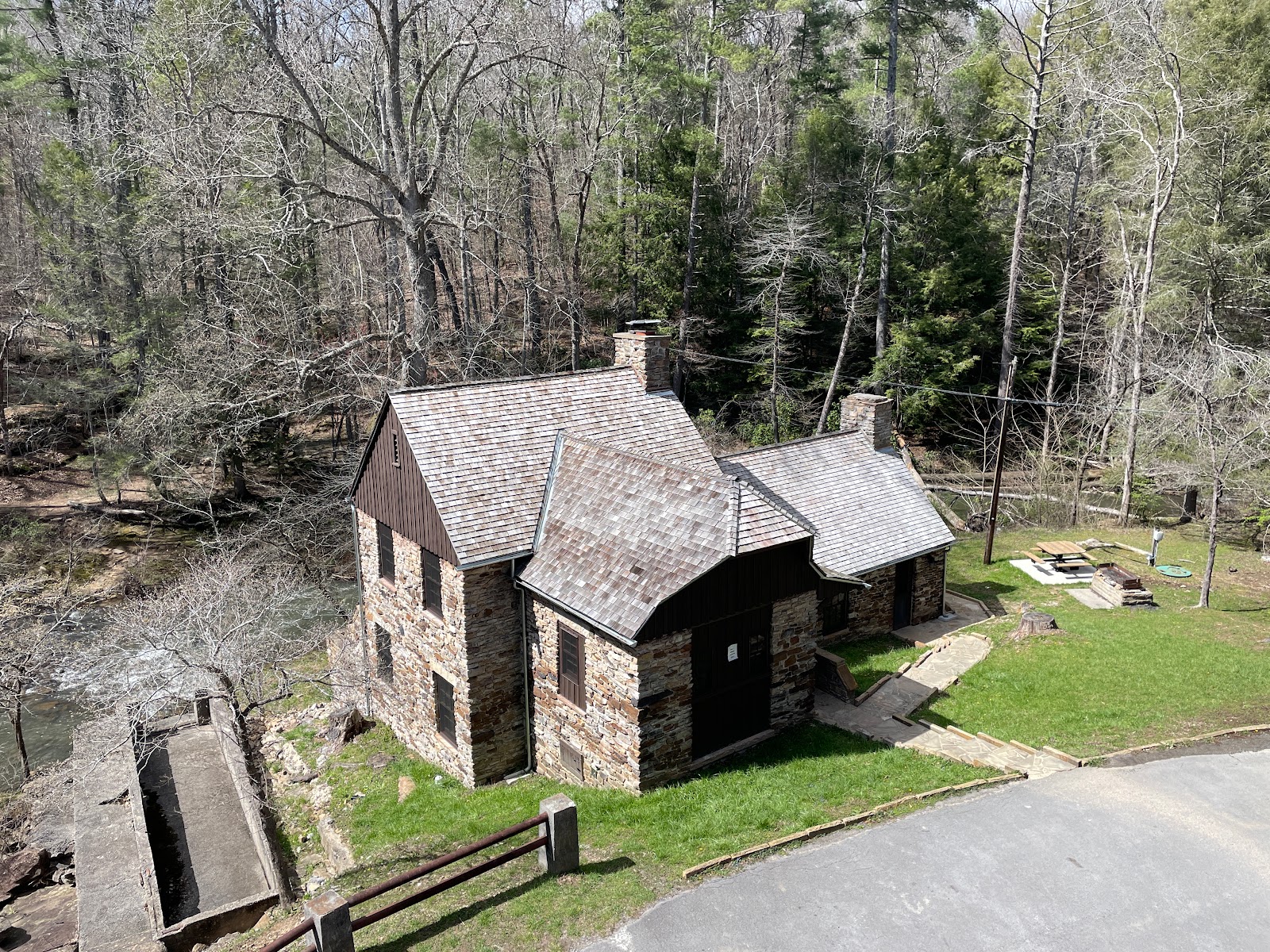 Picture for Cumberland Mountain State Park Cabins