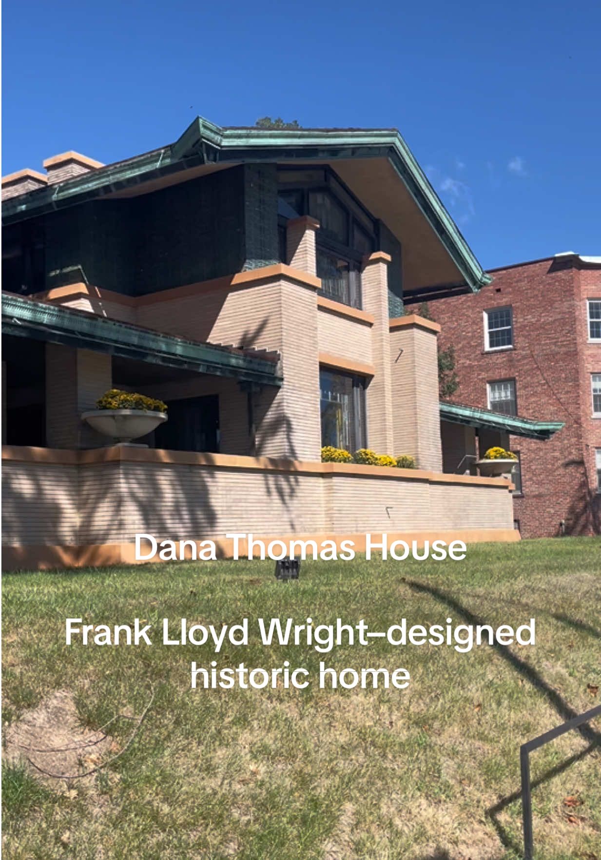 Dana-Thomas House