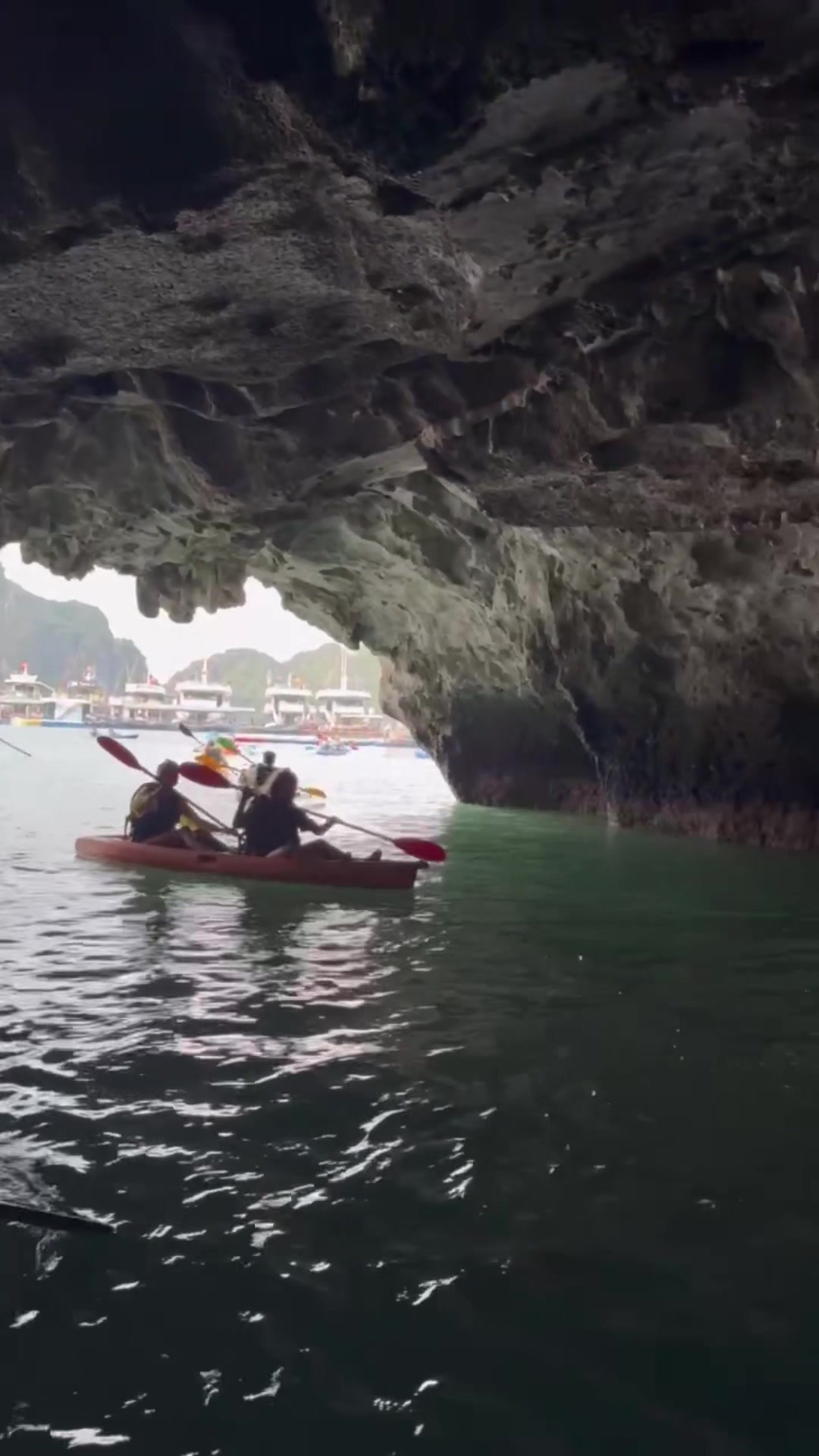 Dau Go Cave