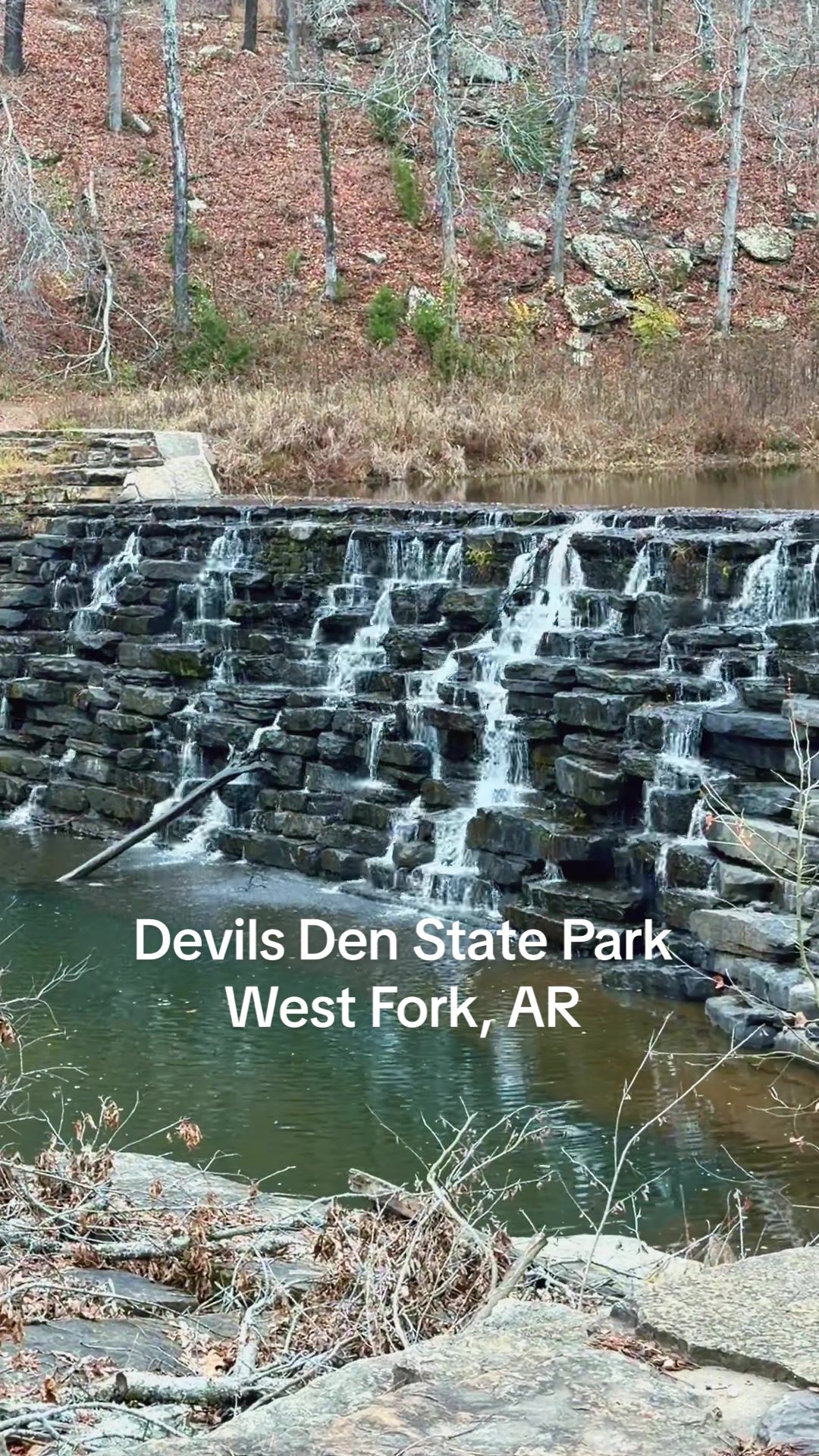 Devil's Den State Park