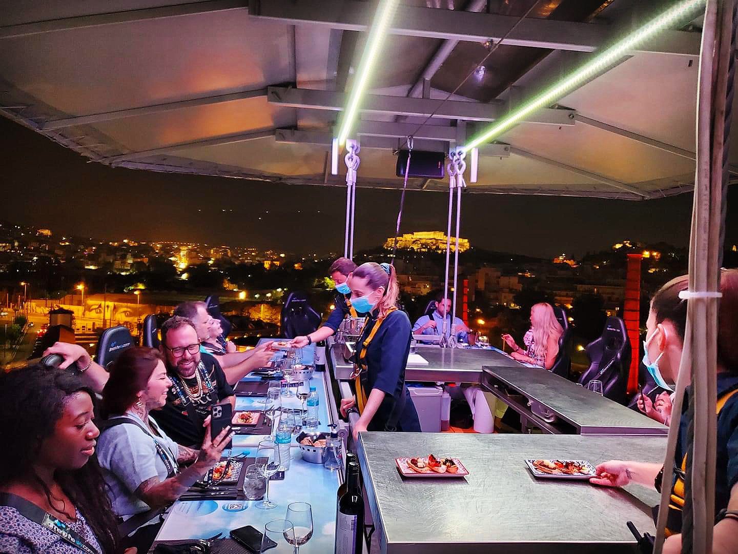 Picture for Dinner in the Sky