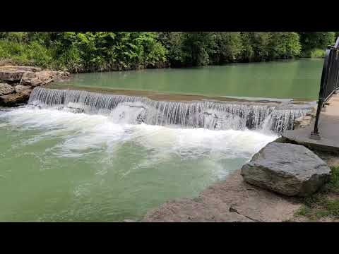 Dogwood Canyon Nature Park