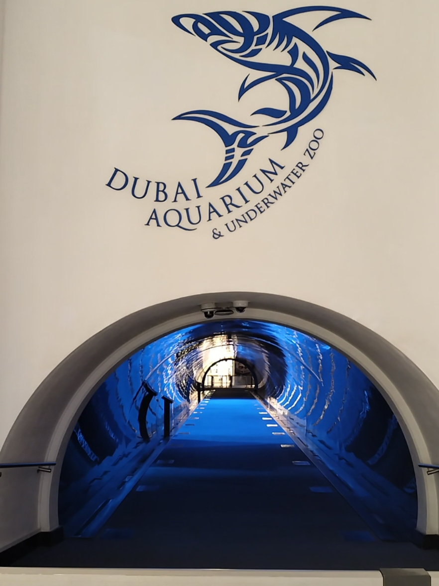 Dubai Aquarium & Underwater Zoo