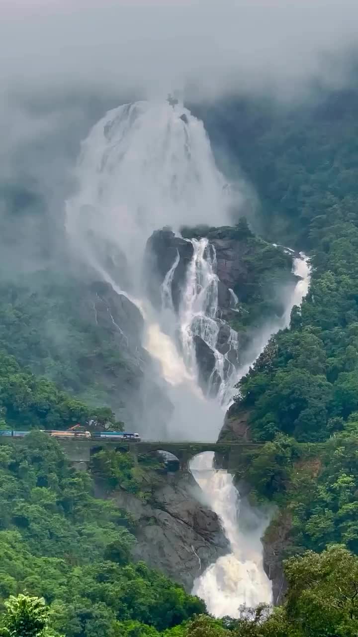 Dudhsagar Falls (Goa)