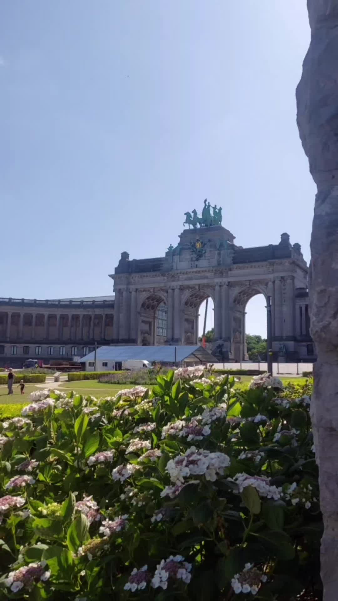 Европейский квартал и Парк пятнадцати-й юбилея (Parc du Cinquantenaire)