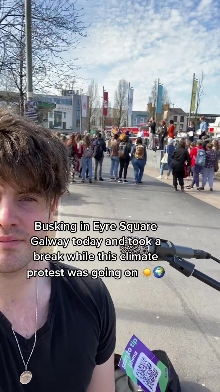 Eyre Square (John F. Kennedy Memorial Park)