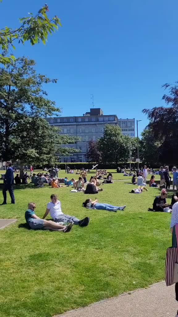 Eyre Square (John F. Kennedy Memorial Park)