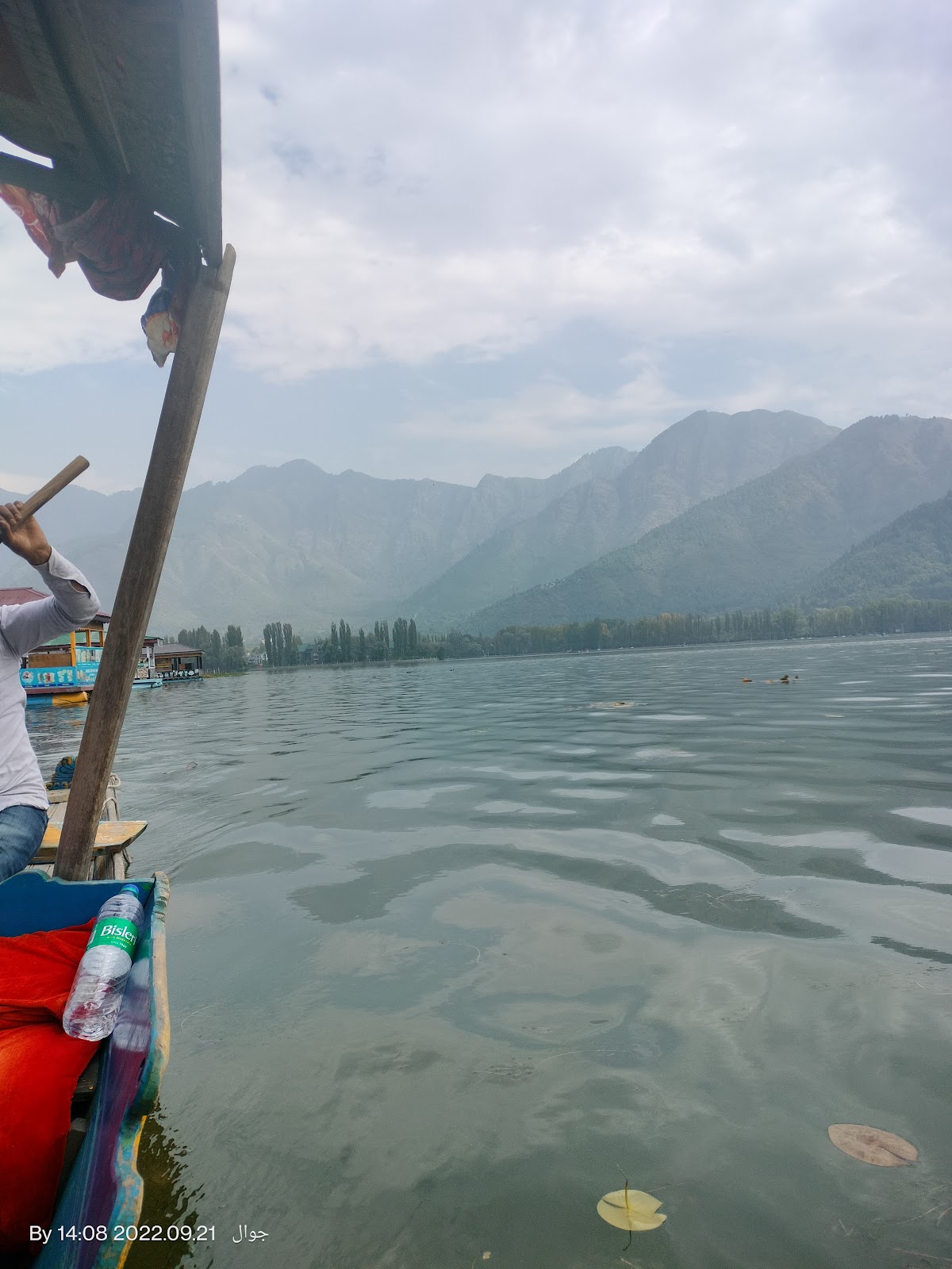 Picture for Floating Restaurants on Dal Lake