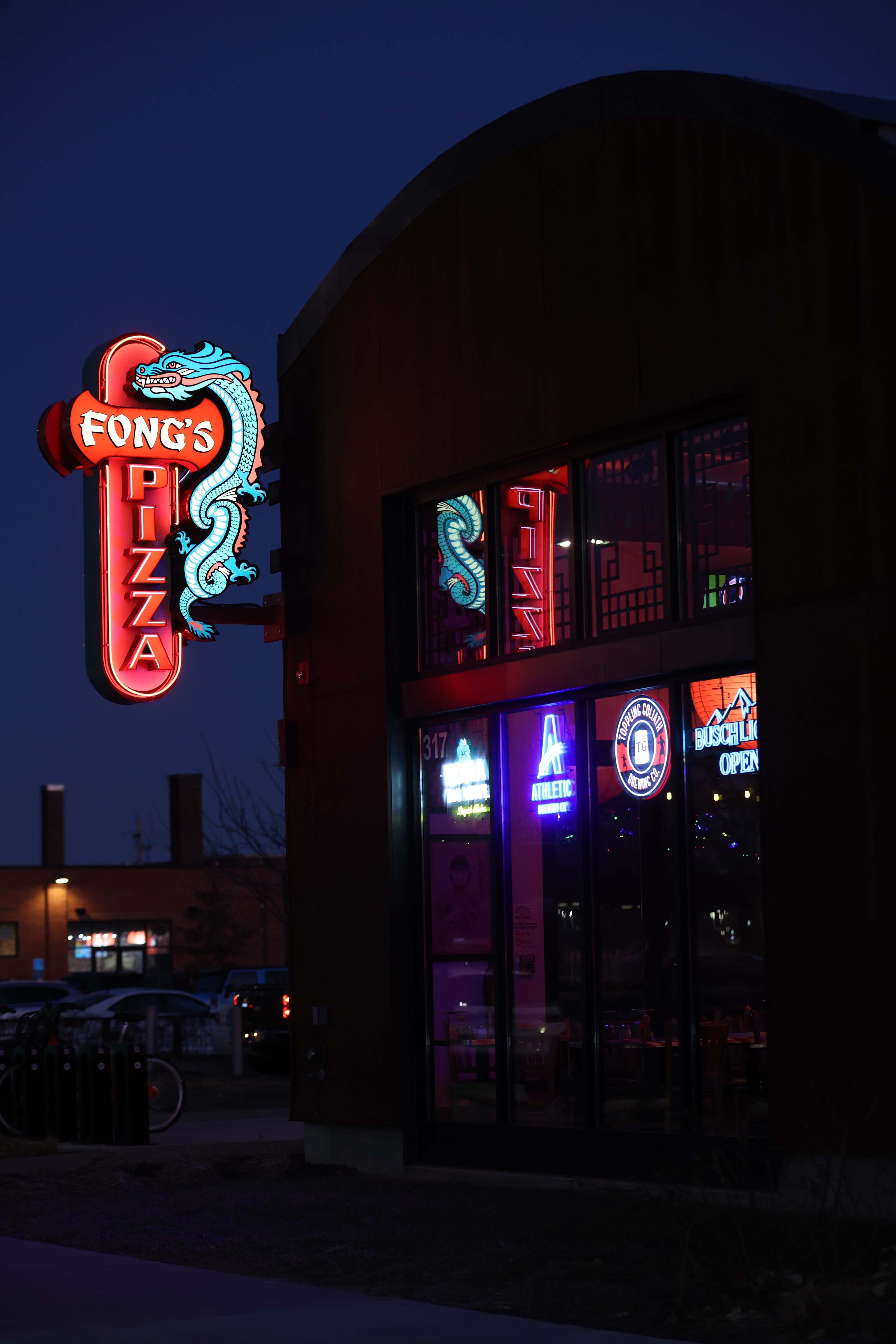 Picture for Fong's Pizza (Des Moines, IA)