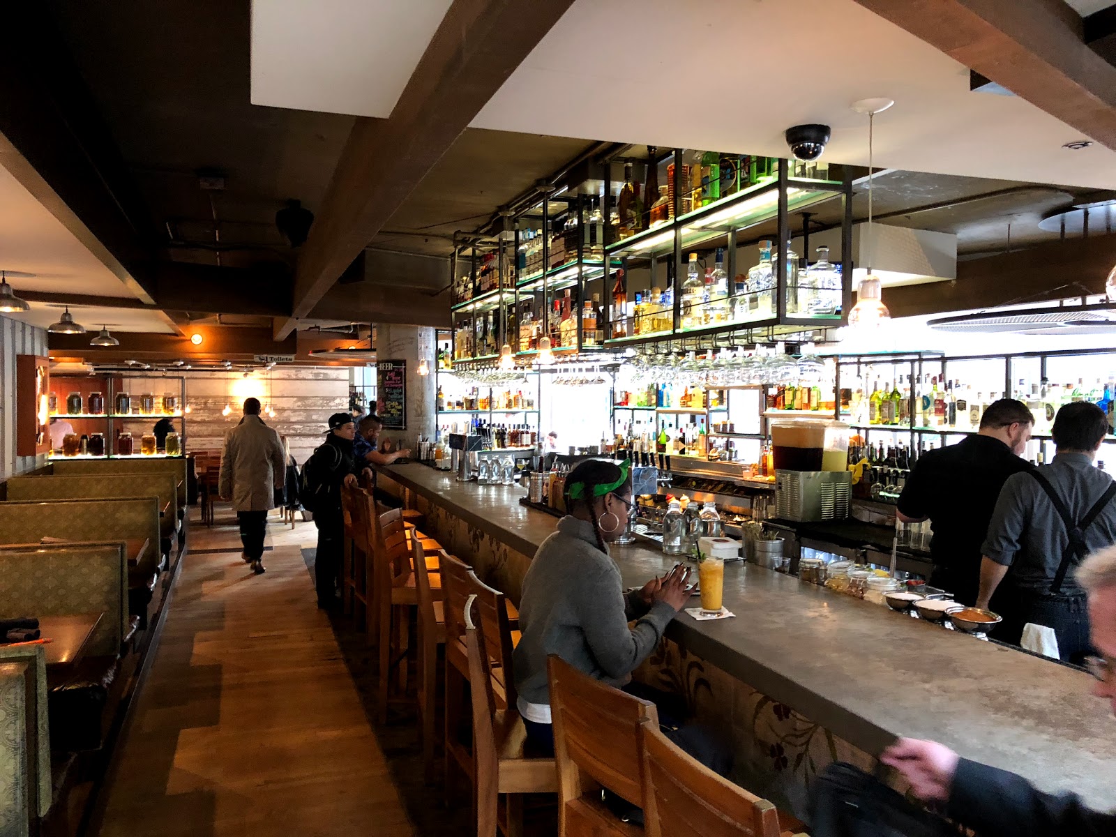 תמונה עבור Founding Farmers - DC