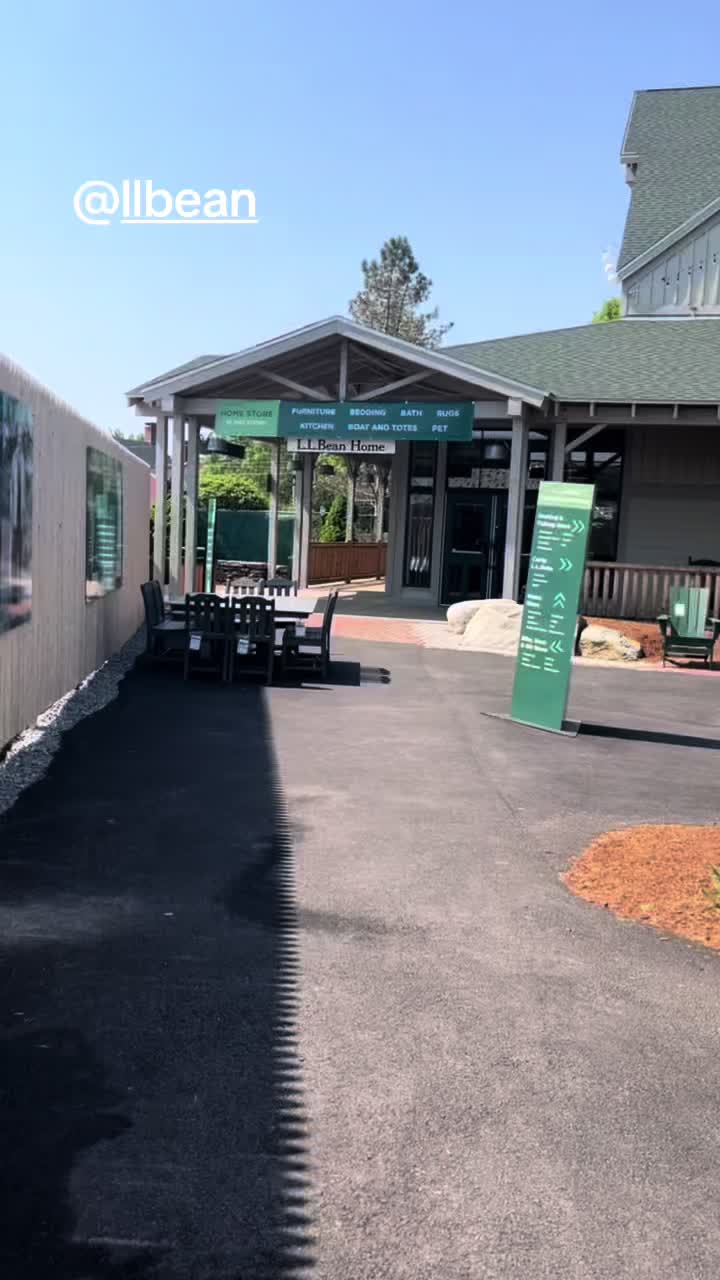 Freeport (L.L.Bean Flagship Store)