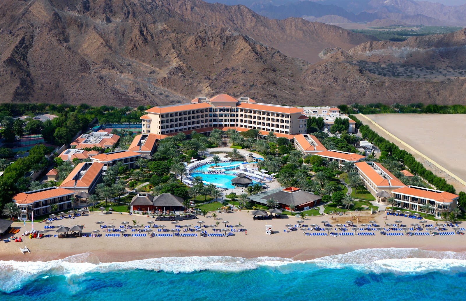 תמונה עבור Fujairah Rotana Resort & Spa