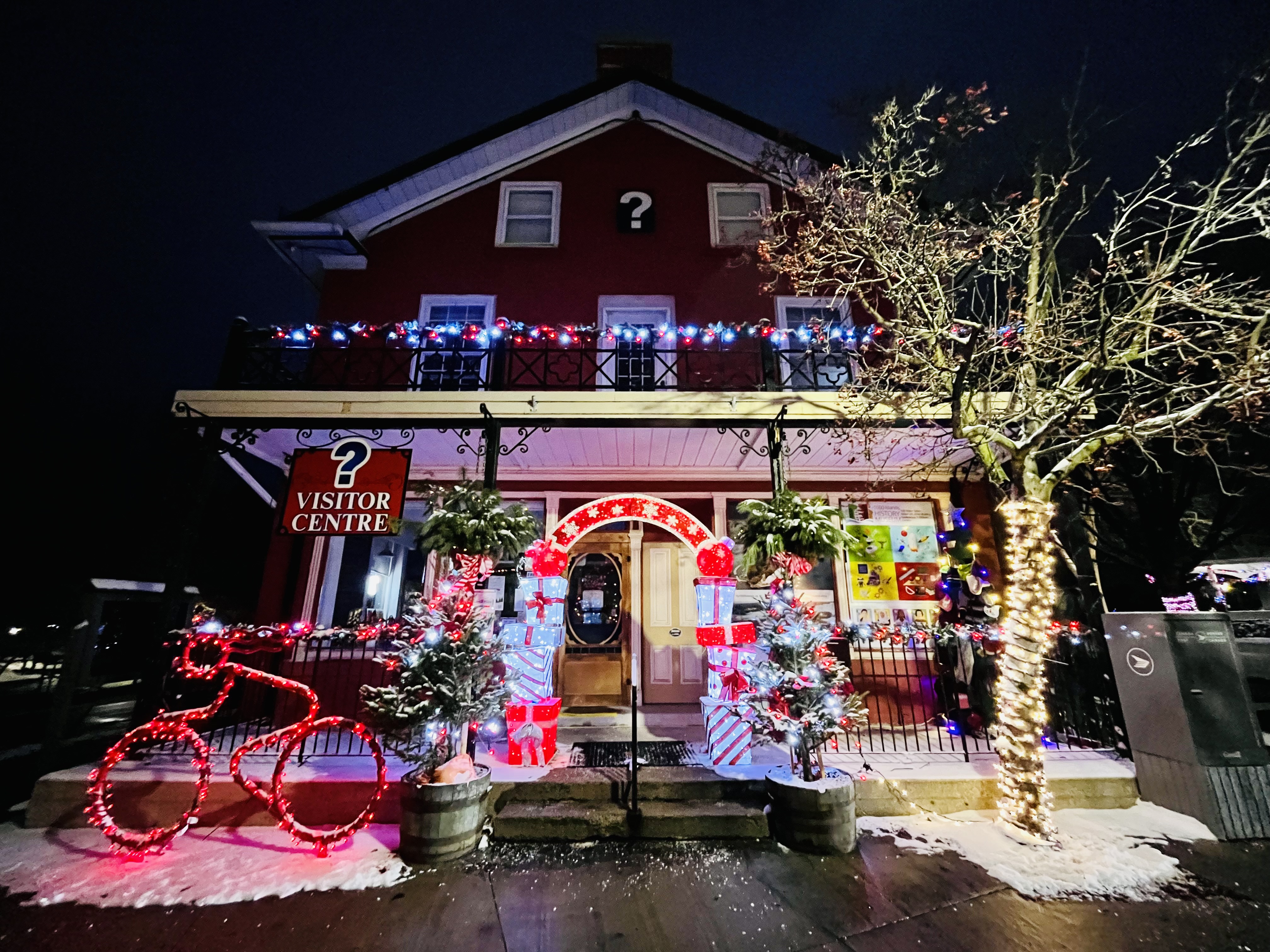 גנדנוק (Gananoque) ושביל אלף האיים