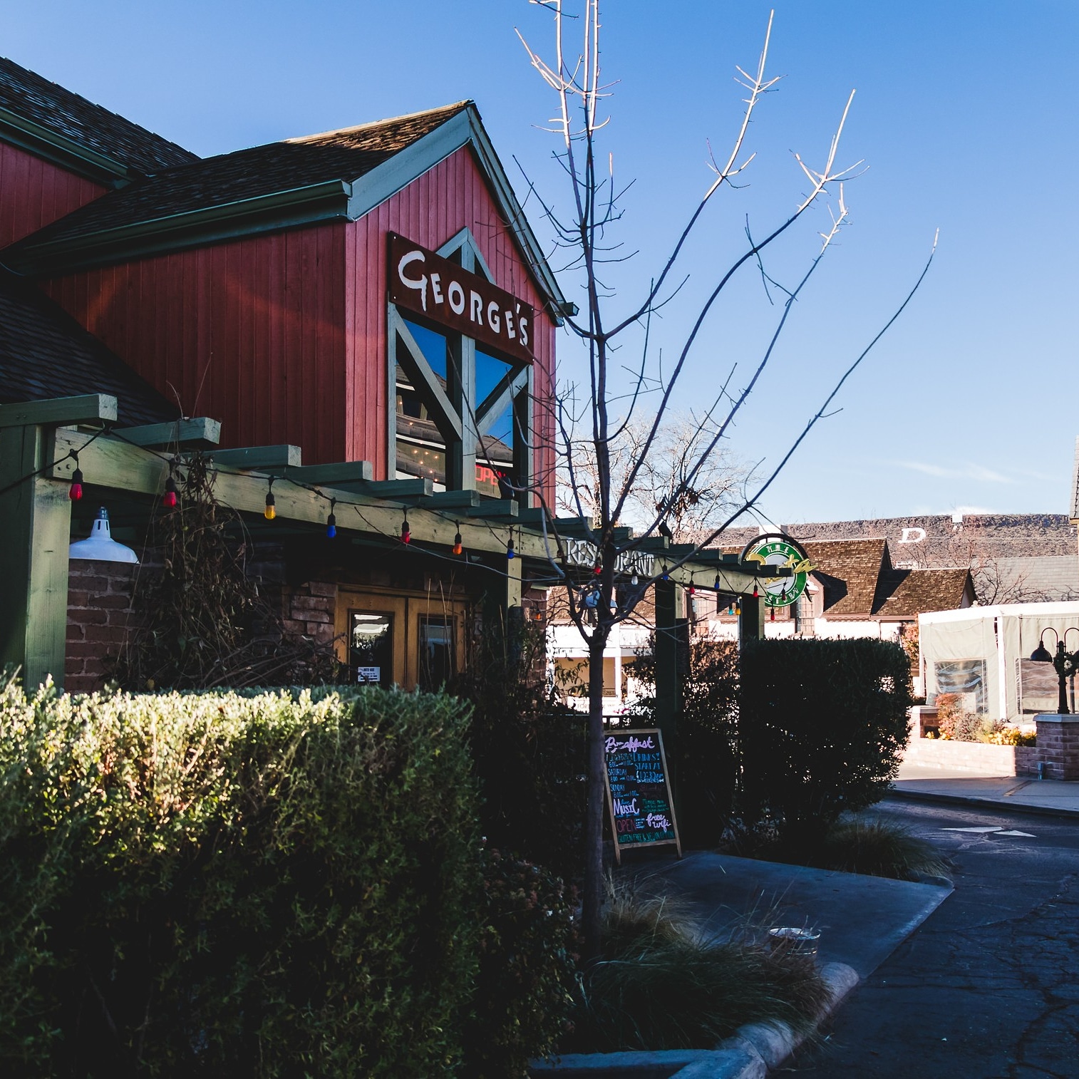 Picture for George's Corner Restaurant